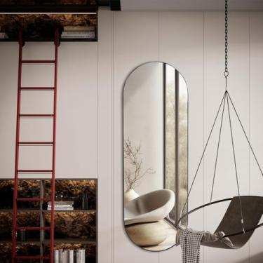 Imagem de Espelho Pílula Grande de Corpo Inteiro 150x50cm com Moldura em Couro Preto para Sala Quarto Banheiro com Suporte de Parede