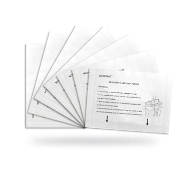 Imagem de NCWANG Folhas lubrificantes de triturador de papel com óleo triturador para afiar lâminas, reduzir atolamento (pacote com 12)