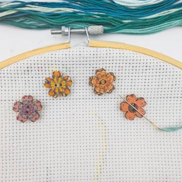 Imagem de MAGNEECH 4 Peças De Mini Florete Madeira Para Ponto Cruz, Ímã Agulha - Acessórios Bordado (P, 0,78 Pol.)