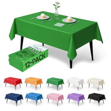 Imagem de Craft And Party Pacote com 12 toalhas de mesa de plástico verde caçador – capas de mesa descartáveis de 137 x 272 cm para mesas retangulares, resistentes e à prova d'água para festas, eventos