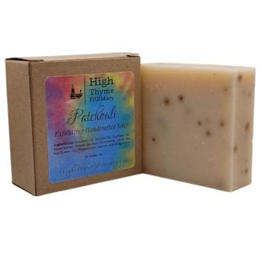 Imagem de High Thyme FARMacy Sabonete de patchouli totalmente natural para homens - 142 g em barra de sabonete perfumado de patchouli esfoliante feito à mão
