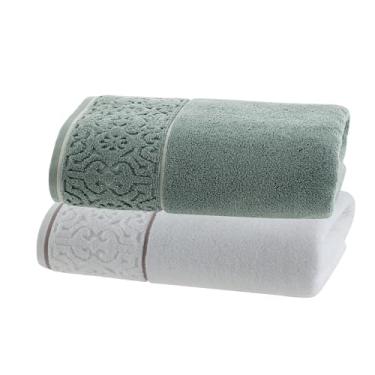 Imagem de Jogo de Toalhas Ele/Ela Super Soft Arabesco Zero Twist 2Pçs – Banhão 80x150cm 500g/m² – Toque Macio, Alta Absorção e Design Sofisticado – Altihaus (Branco/Verde)