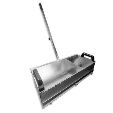 Imagem de Desempenadeira Dentada Tipo Caixote Cortag P/Assentar Piso E Porcelanato Argamassa Cortag 61858 Profissional - Prata/Cinza