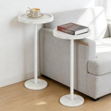 Imagem de smusei Pacote com 2 mesas laterais redondas pequenas com base de mármore para pequenos espaços, mesa de canto redonda com protetor anti-queda para sala de estar, quarto, decoração de casa, branca