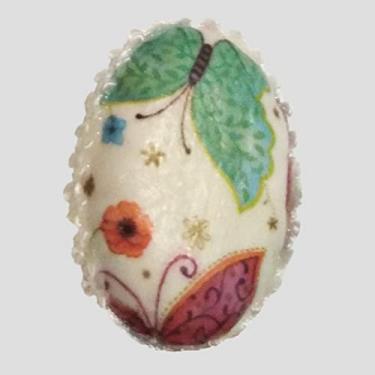 Imagem de Sabonete artesanal com tema florido e borboletas