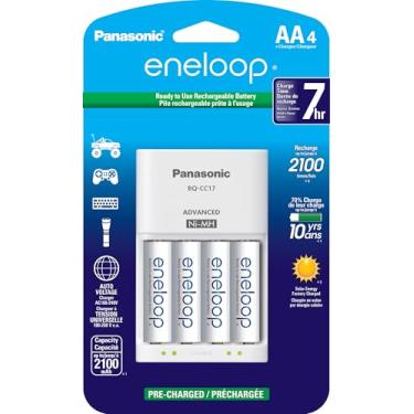 Imagem de Panasonic K-KJ17MCA4BA Pacote de carregador de bateria individual avançado com 4 pilhas AA Eneloop recarregáveis de 2100 ciclos