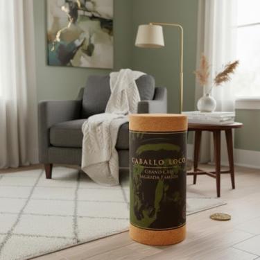 Imagem de Banqueta Banco De Rolha De Vinho Caballo Loco Verde Madeira Cortiça