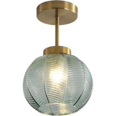 Imagem de Luminárias de teto nórdicas em vidro canelado, luminária de teto moderna em formato de globo semi-embutida, luminárias de teto douradas de estilo meados do século para banheiro.