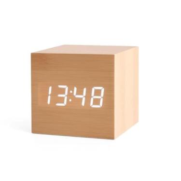 Imagem de Relógio Despertador Digital de Mesa em Madeira Tipo Cubo com Controle de Voz – Moderno e Minimalista