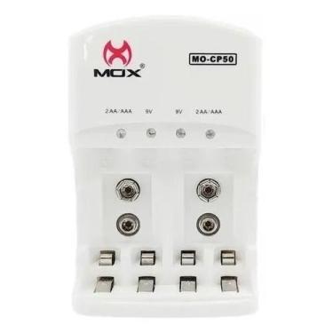 Imagem de Carregador De Pilhas E Bateria 9v Bivolt Automático Mox Cp50