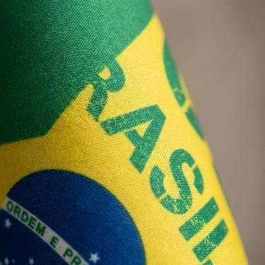 Imagem de Bandeira Torcida Brasil em Tecido  Pé na Torcida do Brasil - Senhor Pr