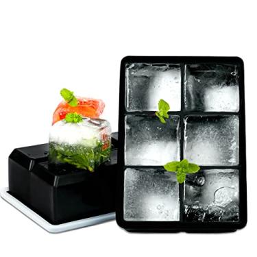 Imagem de Bandeja de cubo de gelo grande pacote com 2 bandejas de cubo de gelo de silicone com tampa para freezer Molde de cubo de gelo empilhável para fazer cubos de gelo grandes para coquetéis e Bourbon - Preto