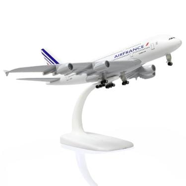 Imagem de QIYUMOKE Airbus A380 1/300 Air France Diecast Metal Airplane Model with Stand Sky Jumbo Airliner Alloy Model Kit for Aviation Enthusiast Gift