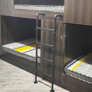 Imagem de Escada de metal montada na parede para loft doméstico, escada de saída de entrada, escada de saída de poço de janela de porão para dormitório, biblioteca, beliche de trailer, deck, cargas 150 kg