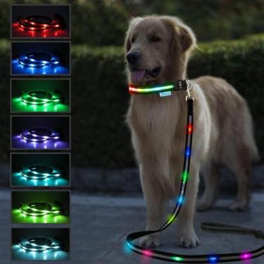 Imagem de Coleira de LED para cães, guia iluminada para caminhadas noturnas, recarregável por USB, RGB que muda de cor, resistente, com alça acolchoada que brilha no escuro, guias de LED para cães pequenos, médios e grandes, 1,8 m