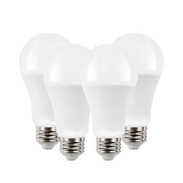 Imagem de Lâmpadas LED para ambientes externos/internos do crepúsculo ao amanhecer, sensor de luz embutido liga/desliga automático, branco macio 3000K, pacote com 4