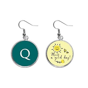 Imagem de Símbolo de moeda Guatemala, Quetzal GTQ, brinco de flor de sol, joia moderna