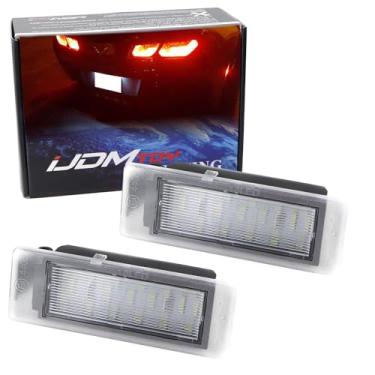 Imagem de iJDMTOY OEM-Fit Kit de placa de licença de 3 W totalmente LED compatível com Chevrolet Camaro Corvette SS Equinox Impala Volt, Cadillac ATS CTS SRX XTS ELR, alimentado com 18 SMD Xenon branco LED e sem erro de CAN-bus