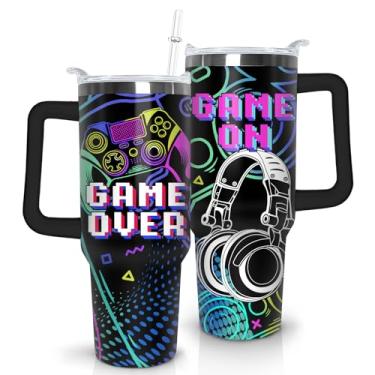 Imagem de thmasamwr Copo de jogo com alça, copo de garrafa de água para jogadores de 850 g com tampa e canudo, canecas de café de viagem para jogos, presentes de aniversário para amantes de jogos