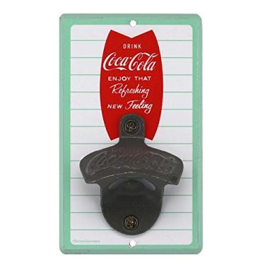 Imagem de Coca-Cola Vintage Retro MDF Madeira com abridor de garrafa de metal fundido – um produto oficialmente licenciado Ótimo complemento para adicionar o que você ama à decoração de sua casa/garagem
