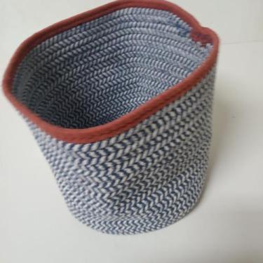 Imagem de CESTA DECORATIVO ORGANIZADORA CACHEPÔ HOME&CO TECIDO 25x25x25cm AZUL