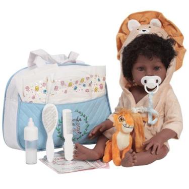 Imagem de Boneco Reborn Bebê Realista Negro Roupão Leão Bolsa Itens - Cegonha Re