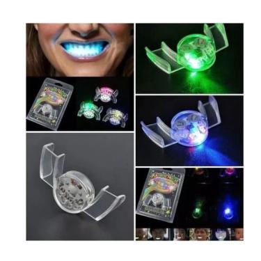 Imagem de Dentadura com Luz LED Pisca em 4 Cores festas fantasia balada