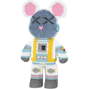 Imagem de NeoLeo Animal Graffiti Bear Building Block Set, 18 Inch Tall, 7977 Pieces, Collector Series