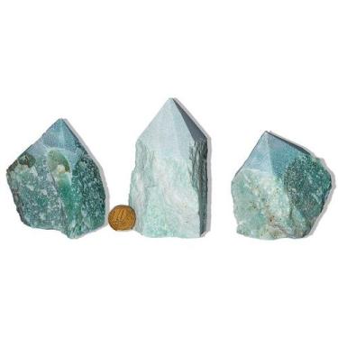 Imagem de Quartzo Verde Pedra Pé e Bico Serrado 300 a 400g Tipo B - Cristais de 