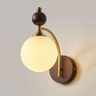 Imagem de Luminária de parede de madeira vintage, luminária de parede de vidro globo, acabamento em latão retrô, luminária de decoração para casa, luminária de parede de arte Magic Beans, arandelas de