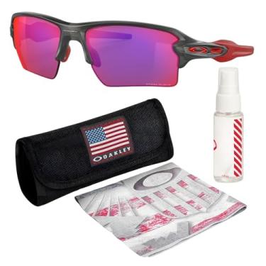 Imagem de OAKLEY Óculos de sol FLAK 2.0 XL OO9188 em formato retangular com kit oficial de óculos, Cinza fosco fumê, 59 mm