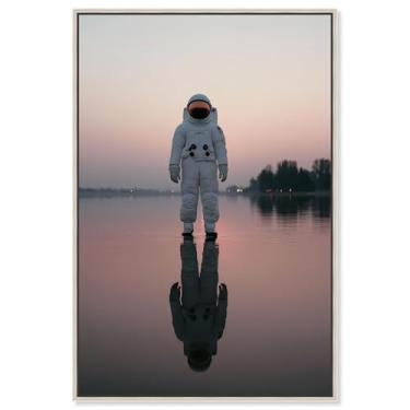 Imagem de Arte de parede de astronauta com impressão em tela Waking Dream por Art Remedy, moldura prateada, 40,6 x 61 cm