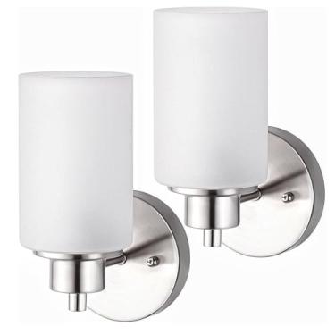 Imagem de Pacote com 2 luminárias de banheiro, arandelas de parede internas de níquel escovado com sombra de vidro fosco branco, iluminação moderna e elegante montada na parede para quarto, sala de estar
