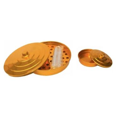 Imagem de Kit Com 2 Bandejas Douradas Cálices E Paes Para Santa Ceia