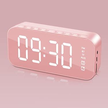 Imagem de Relógio Eletrônico Digital com Alarme Alto-Falante Rádio FM Superfície de Espelho Porta USB Multifuncional para Decoração Casa Escritório Quarto Cama