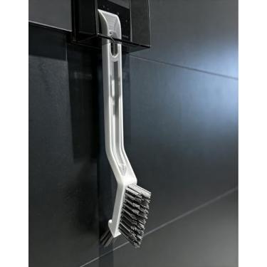 Imagem de Escova de limpeza multifuncional 3 em 1 de cerdas rígidas com grampo de limpeza e colher para cozinha, banheiro, chão, parede, veículo, branco (branco)