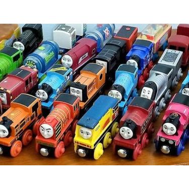 Imagem de Coleção de ímãs ferroviários de madeira Toy Train Thomas and Friends -
