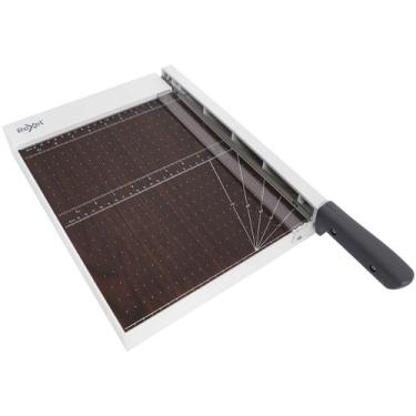 Imagem de Guilhotina de Mesa 8 Folhas A4 Rexel Base 30x25cm ClassiCut 1208W - Sw