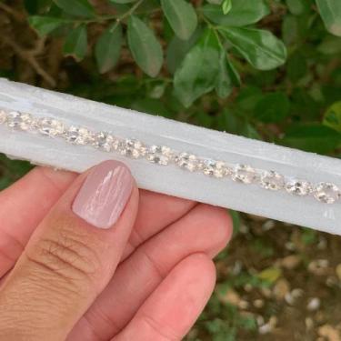 Imagem de Morganita Riviera Oval 7x5mm 17,01ct 24pçs - SP GEMAS