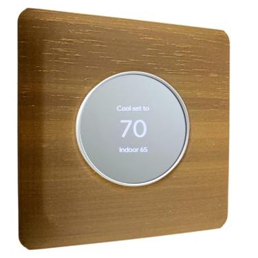Imagem de Placa de parede quadrada de madeira castanha para termostato Google Nest versão 2020 acabamento de textura