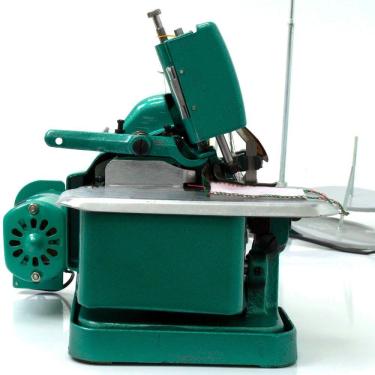 Imagem de Overloque Com Motor Acoplado Semi Industrial- 110 Ou 220v