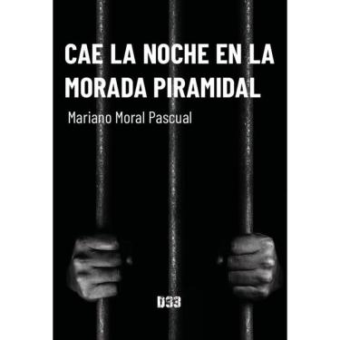 Imagem de Cae la noche en la morada piramidal - Espanhol