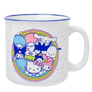 Imagem de Silver Buffalo Sanrio Hello Kitty Friends With Little Twin Stars, Cinnamoroll, Kuromi, Keroppi, Badtz-Maru, Pochacco, Tuxedo Sam, My Melody, Pompompurin, Chococat Ceramic Camper Mug, 590 g