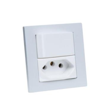 Imagem de Espelho de Tomada Duplo Reto 1 Tomada 10A 1 Interruptor - CONNECT CAIX