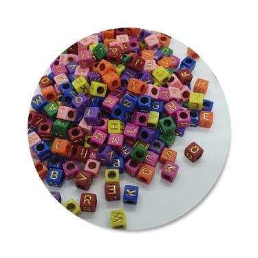 Imagem de Missanga Letras 6x6 Diversas Cores - Comercial Apetrechos, Colorido es