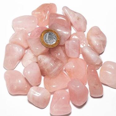 Imagem de 5 kg de Quartzo Rosa Rolado - Pedra Natural Classe C - 30 a 45mm - Ata