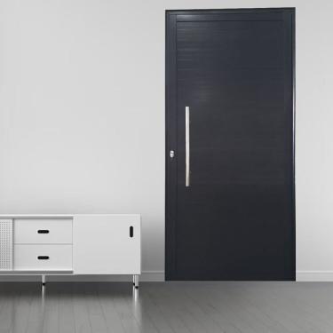 Imagem de Kit Com 2 Portas Pivotantes De Alumínio 210 X 100cm Com Puxador Veneza Esquadrias Bergamo Preto