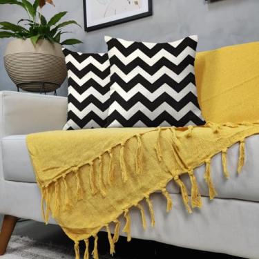 Imagem de Genérico, Kit Manta Para Sofá Amarela + 2 Capas De Almofada Com Zíper 03