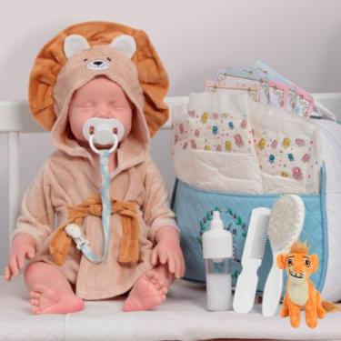 Imagem de Bebê Realista Leão Saída de Banho com Bolsa Maternidade - Cegonha Rebo