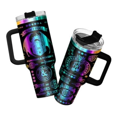 Imagem de 34HD Copo de jogo de dados com alça e canudo, caneca de café de dragão com gravação a laser de 1,134 g, presentes de dados exclusivos para gamer irmão amigo, presentes de aniversário e Natal para